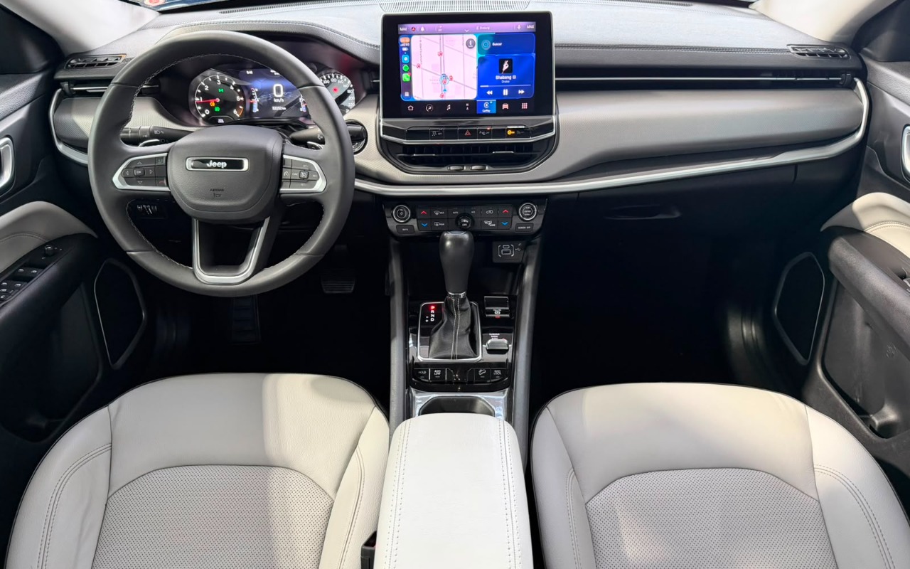 imagem-https://www.socarrao.com.br/sc-vehicle-images-prod/3280234/1786989762689-OS5qcGVn.jpeg