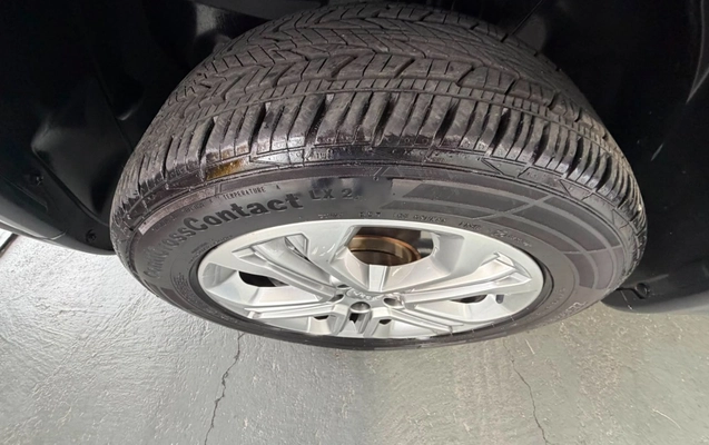 imagem-https://www.socarrao.com.br/sc-vehicle-images-prod/3280234/1786989764079-MjUuanBlZw.jpeg