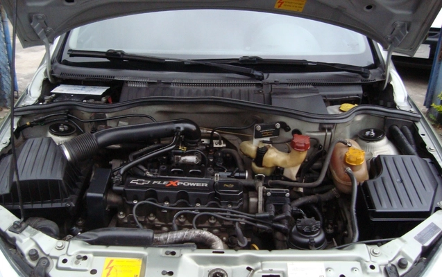 imagem-https://www.socarrao.com.br/sc-vehicle-images-prod/3280268/1787855841205-MTc2OTk4OTA0ODU0NC03MTYxODI1T1JfMTc2NTk3NTI1MV8yN184MTAuanBn.jpg