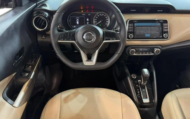 imagem-https://www.socarrao.com.br/sc-vehicle-images-prod/3280495/1790713830807-8387601_16_B_761f58d37f.jpeg