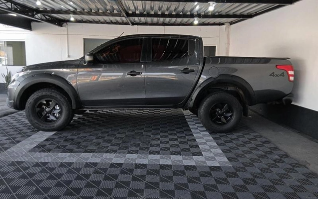 imagem-https://www.socarrao.com.br/sc-vehicle-images-prod/3280510/1788184721913-8387177_15_B_46181dc54b.jpeg