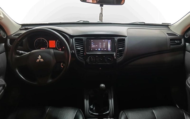 imagem-https://www.socarrao.com.br/sc-vehicle-images-prod/3280510/1788184721930-8387177_4_B_a71fd8e591.jpeg