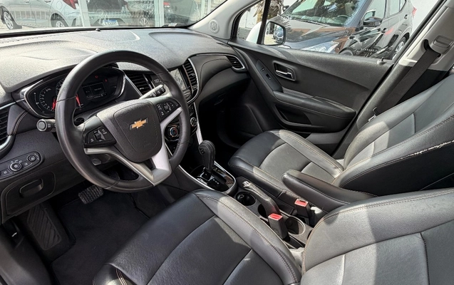 imagem-https://www.socarrao.com.br/sc-vehicle-images-prod/3280670/1789732075409-f0c7640c6bd445699bef9ac114beee4d_1786991214942.jpg