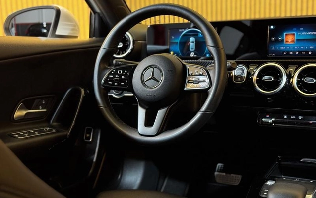 imagem-https://www.socarrao.com.br/sc-vehicle-images-prod/3280676/1789139130694-8387372_15_B_e24eb82be6.jpeg