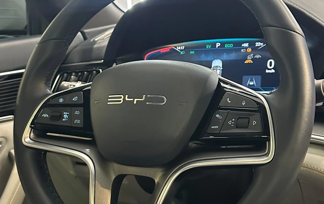 imagem-https://www.socarrao.com.br/sc-vehicle-images-prod/3280819/1786991714932-003_8da6cbbb3a22e9452c2dae7927407dbf.jpeg