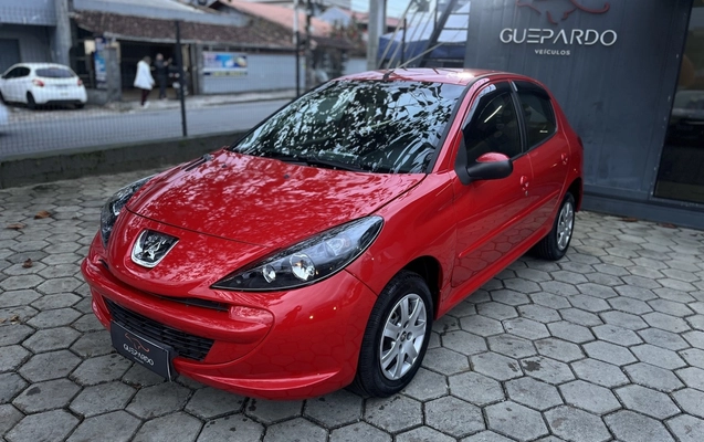imagem-https://www.socarrao.com.br/sc-vehicle-images-prod/3280945/1786992114417-1_054052.jpg