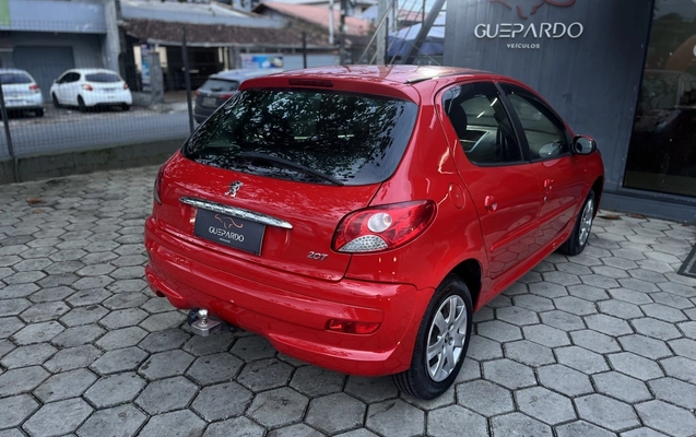 imagem-https://www.socarrao.com.br/sc-vehicle-images-prod/3280945/1786992114419-1_054107.jpg