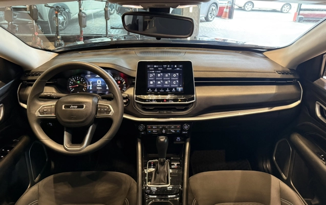 imagem-https://www.socarrao.com.br/sc-vehicle-images-prod/3281058/1786992385904-app-photos-O8EofHAy4zNSMr6zBljqjX9mwOuNBOZw.jpg