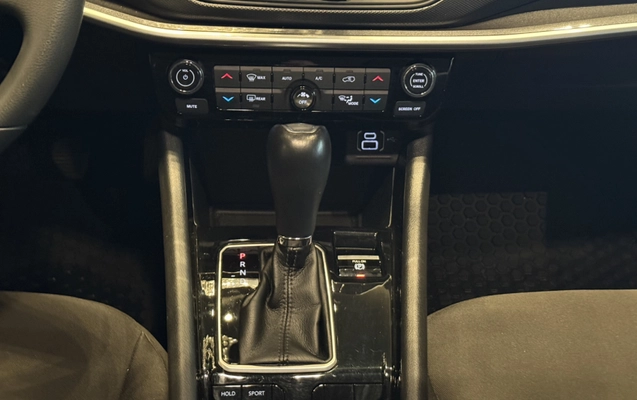 imagem-https://www.socarrao.com.br/sc-vehicle-images-prod/3281058/1786992385910-app-photos-Cd1d5esxS46NxBrqnkRj1DdqRizXaFKP.jpg