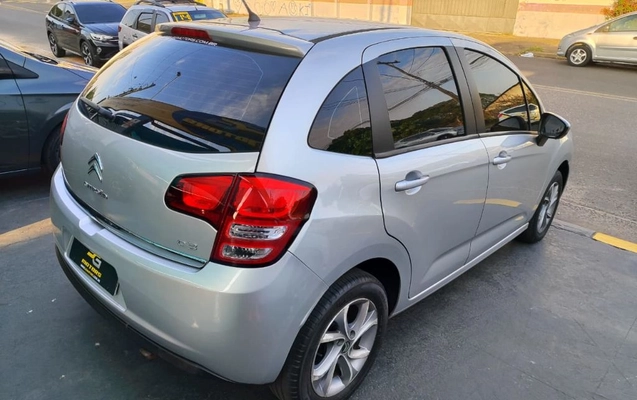 imagem-https://www.socarrao.com.br/sc-vehicle-images-prod/3281132/1786992709491-gb-f0b9040.jpeg