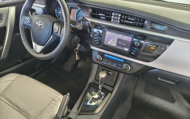 imagem-https://www.socarrao.com.br/sc-vehicle-images-prod/3281270/1786993019342-2f8b24db-5518-4b1e-85d2-0b47f324b866.jpg