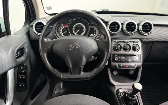 imagem-https://www.socarrao.com.br/sc-vehicle-images-prod/3281432/1786993310645-d338804890b24db6b1292dde597ef43a_1772022123201.jpg