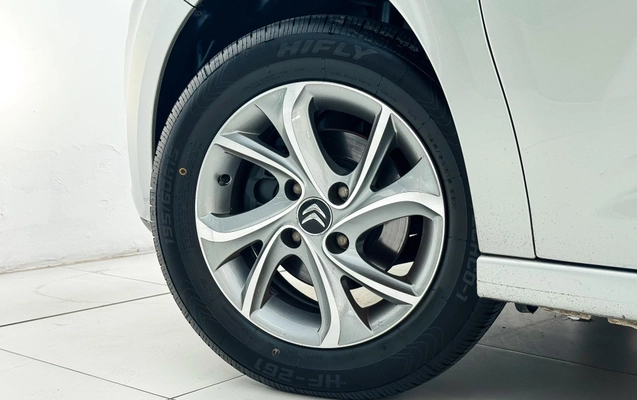 imagem-https://www.socarrao.com.br/sc-vehicle-images-prod/3281432/1786993310652-b855f983a4d54f2fba7595d42db8b5fd_1772022136904.jpg
