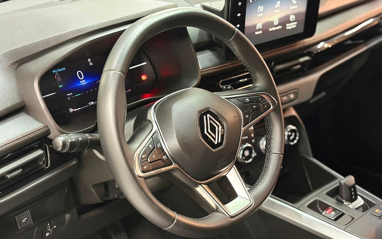 imagem-https://www.socarrao.com.br/sc-vehicle-images-prod/3281527/1786993598216-UkVOQVVMVCBLQVJESUFOIC0gMjAyNSAtIENJTlpBIC0gVEFKNUoxNiAoMTgpLmpwZw.jpg