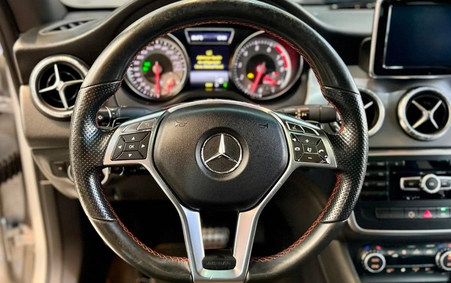 imagem-https://www.socarrao.com.br/sc-vehicle-images-prod/3281531/1786993650239-2b8817b5227b4ee4a4d088cfadc4b12a_1786993073211.jpg