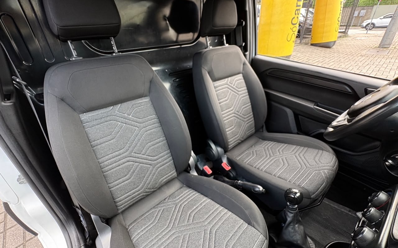 imagem-https://www.socarrao.com.br/sc-vehicle-images-prod/3281543/1786993761124-V2hhdHNBcHAgSW1hZ2UgMjAyNi0wOC0wOCBhdCAxMy41OC40Mi5qcGVn.jpeg