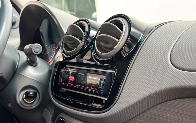 imagem-https://www.socarrao.com.br/sc-vehicle-images-prod/3281751/1786994143067-7077275e521248fb979c785d9b17be53_1777057656899.jpg