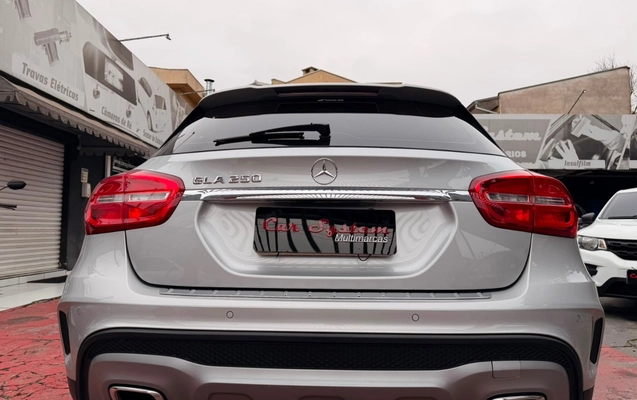 imagem-https://www.socarrao.com.br/sc-vehicle-images-prod/3281929/1786994708443-V2hhdHNBcHAgSW1hZ2UgMjAyNi0wOC0xNyBhdCAxNS4xMi4zNiAoNCkuanBlZw.jpeg