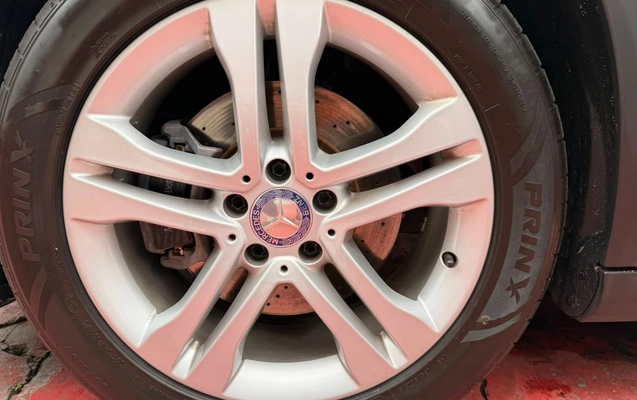 imagem-https://www.socarrao.com.br/sc-vehicle-images-prod/3281929/1786994709174-V2hhdHNBcHAgSW1hZ2UgMjAyNi0wOC0xNyBhdCAxNS4xMi4zNiAoMTMpLmpwZWc.jpeg