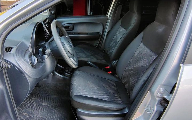 imagem-https://www.socarrao.com.br/sc-vehicle-images-prod/3281944/1788533468967-8387978_0_B_65b756c240.jpeg