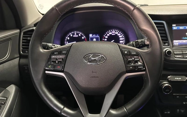 imagem-https://www.socarrao.com.br/sc-vehicle-images-prod/3282046/1787165757567-8388361_6_B_c8291e8a39.jpeg