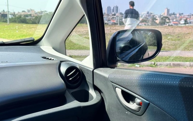 imagem-https://www.socarrao.com.br/sc-vehicle-images-prod/3282073/1788554875283-8348337_9_B_880a049e9a.jpeg