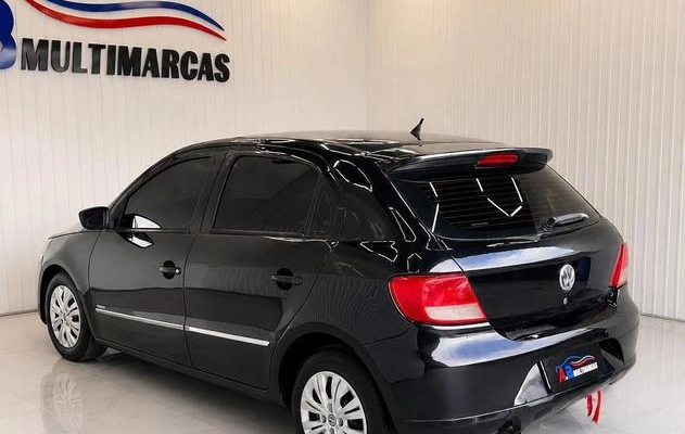 imagem-https://www.socarrao.com.br/sc-vehicle-images-prod/3282080/1786995162043-8383961_9_B_73c0435b37.jpeg