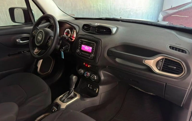 imagem-https://www.socarrao.com.br/sc-vehicle-images-prod/3282089/1789515917523-8370921_0_B_f10c08f237.jpeg