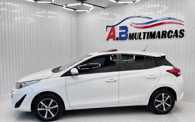 imagem-https://www.socarrao.com.br/sc-vehicle-images-prod/3282159/1786995421866-8383902_7_B_3875824f87.jpeg
