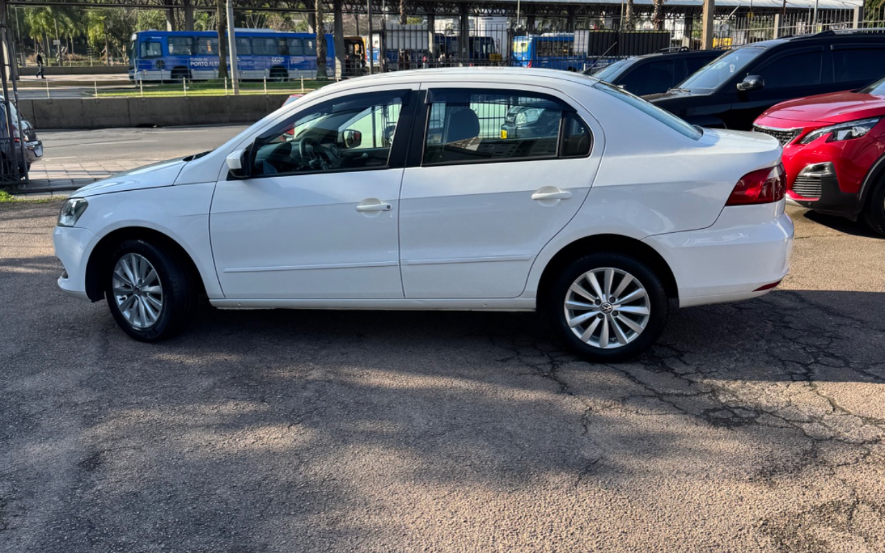 imagem-https://www.socarrao.com.br/sc-vehicle-images-prod/3282191/1786995557016-SU1HXzc2MTQuanBlZw.jpeg