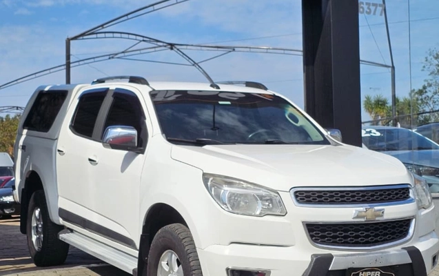 imagem-https://www.socarrao.com.br/sc-vehicle-images-prod/3282207/1786995620924-MGQ1Njk5YzEtMWI5YS00Njc3LThlNjUtYTlkZmIyZGJiMDUwLmpwZw.jpg