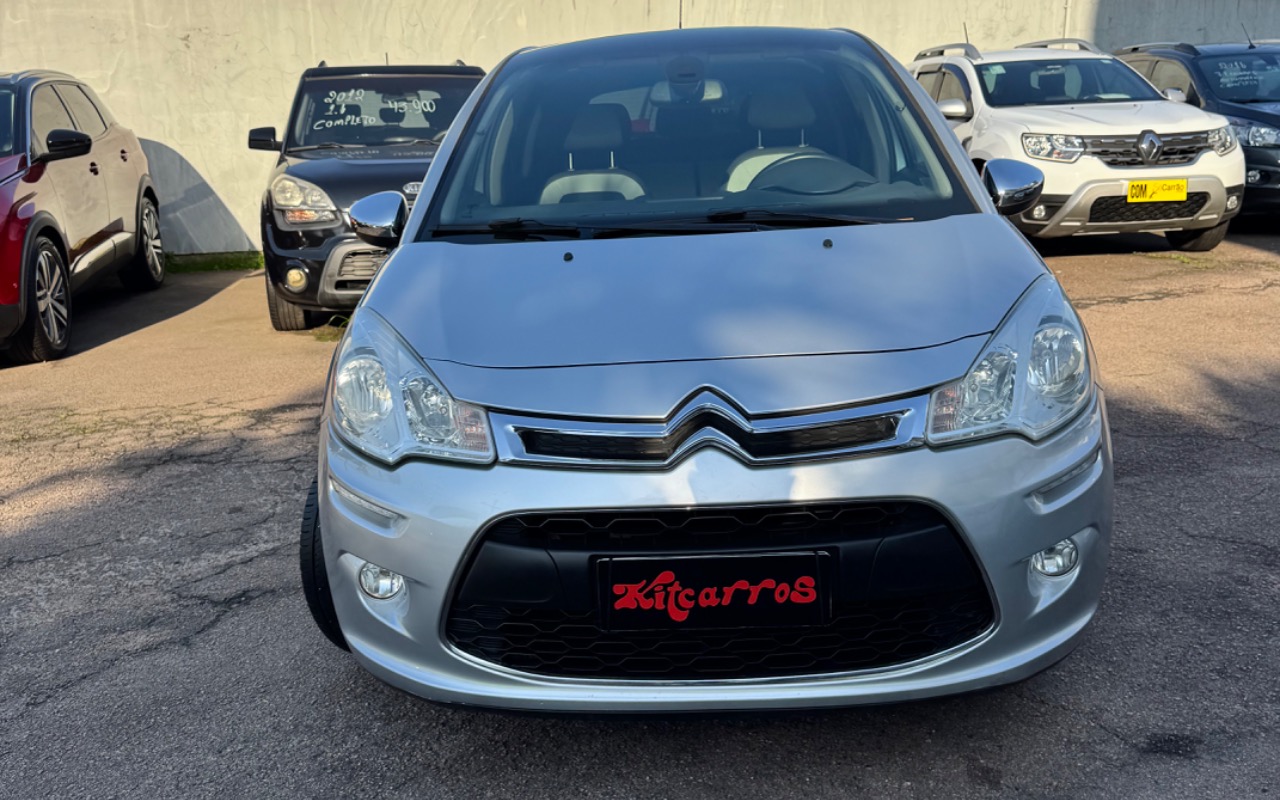 imagem-https://www.socarrao.com.br/sc-vehicle-images-prod/3282271/1786996008661-SU1HXzc2MjUuanBlZw.jpeg