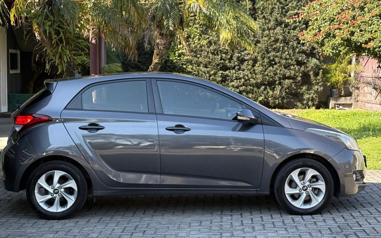 Hyundai HB20 C. C.plus C.style 1.6 Flex 16V Mec. - foto 2