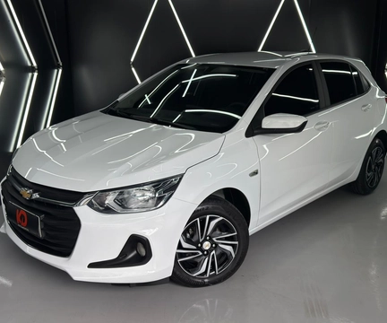 Chevrolet Onix 2025 Branco — foto 1 de 3