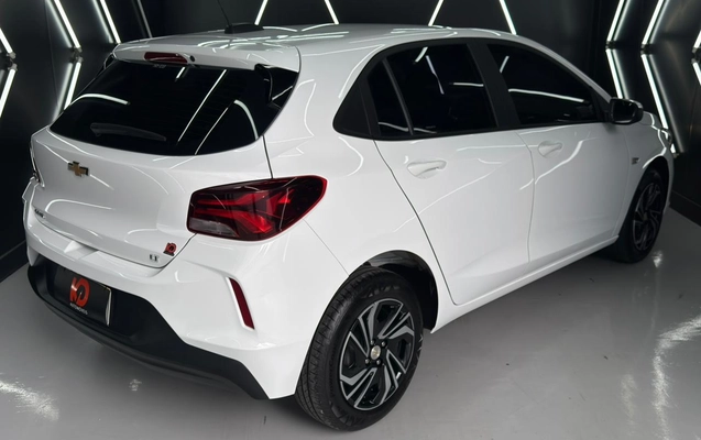 imagem-https://www.socarrao.com.br/sc-vehicle-images-prod/3282300/1789495167159-gb-896cdff.jpeg