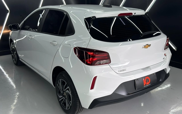 imagem-https://www.socarrao.com.br/sc-vehicle-images-prod/3282300/1789495167164-gb-54bce40.jpeg