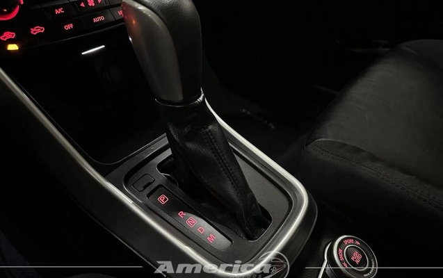 imagem-https://www.socarrao.com.br/sc-vehicle-images-prod/3282350/1788533070807-8374188_6_B_1d17dec53b.jpeg