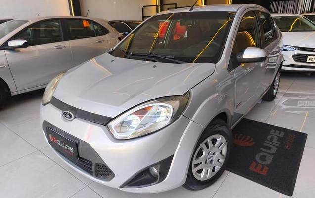 imagem-https://www.socarrao.com.br/sc-vehicle-images-prod/3282474/1788011852735-8340318_0_B_b2e4ccc767.jpeg