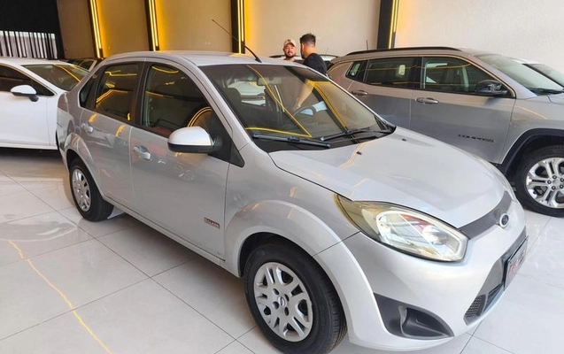 imagem-https://www.socarrao.com.br/sc-vehicle-images-prod/3282474/1788011852737-8340318_3_B_9b5cb017d4.jpeg