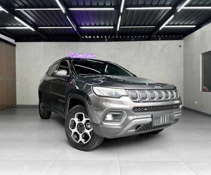 Jeep Compass 2022 Cinza — foto 1 de 3