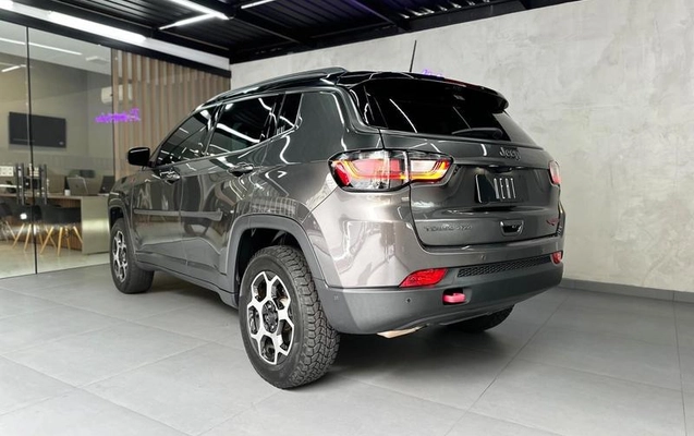 imagem-https://www.socarrao.com.br/sc-vehicle-images-prod/3282480/1789419703162-7949751_5_B_839fe959e3.jpeg