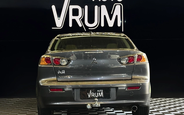 imagem-https://www.socarrao.com.br/sc-vehicle-images-prod/3282601/1786996658237-5_054958.jpg