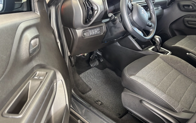 imagem-https://www.socarrao.com.br/sc-vehicle-images-prod/3282626/1786996773133-003_248b467162879feca5370a6a7fc81a16.jpeg