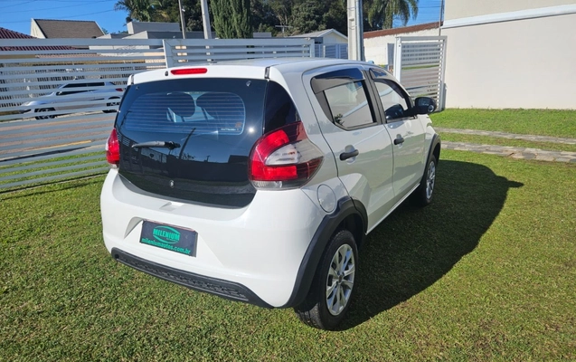 imagem-https://www.socarrao.com.br/sc-vehicle-images-prod/3282637/1786996822171-8_041913.jpg