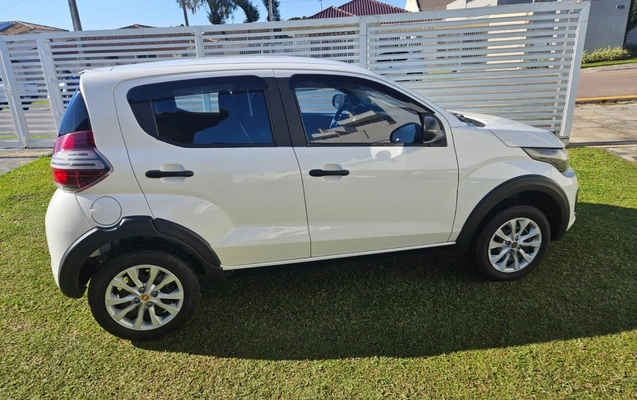 imagem-https://www.socarrao.com.br/sc-vehicle-images-prod/3282637/1786996822172-9_041913.jpg