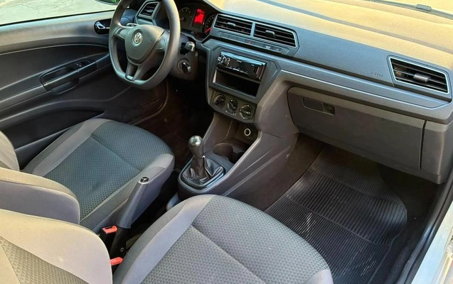 imagem-https://www.socarrao.com.br/sc-vehicle-images-prod/3282662/1789570292597-8383148_15_B_6f3a85352e.jpeg