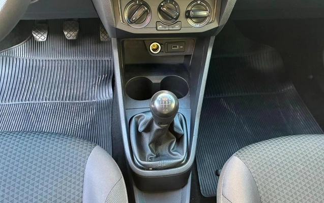 imagem-https://www.socarrao.com.br/sc-vehicle-images-prod/3282662/1789570292601-8383148_7_B_90ebfe3cef.jpeg