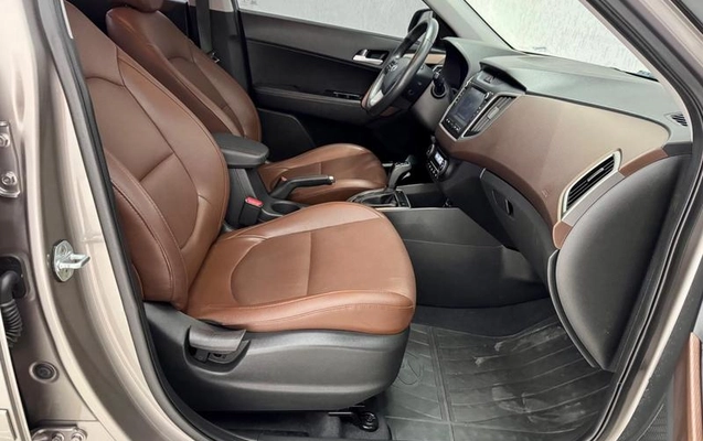 imagem-https://www.socarrao.com.br/sc-vehicle-images-prod/3282697/1787092203713-6770342_17_B_7e5e9cda8d.jpeg