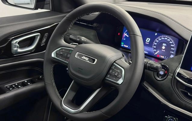 imagem-https://www.socarrao.com.br/sc-vehicle-images-prod/3282731/1787168622929-60906d1bc23d4aa88ae9fd5b60e66f13_1786734759735.jpg