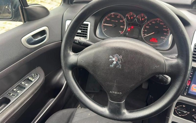 imagem-https://www.socarrao.com.br/sc-vehicle-images-prod/3283044/1789223504554-8383770_1_B_fffa5934db.jpeg
